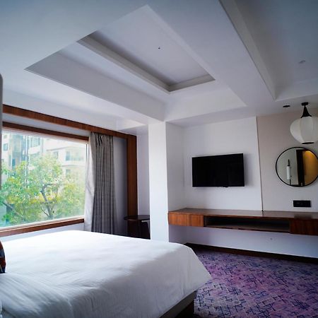 Ishaan Sarovar Portico دوغار المظهر الخارجي الصورة