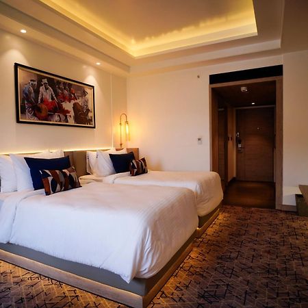 Ishaan Sarovar Portico دوغار المظهر الخارجي الصورة