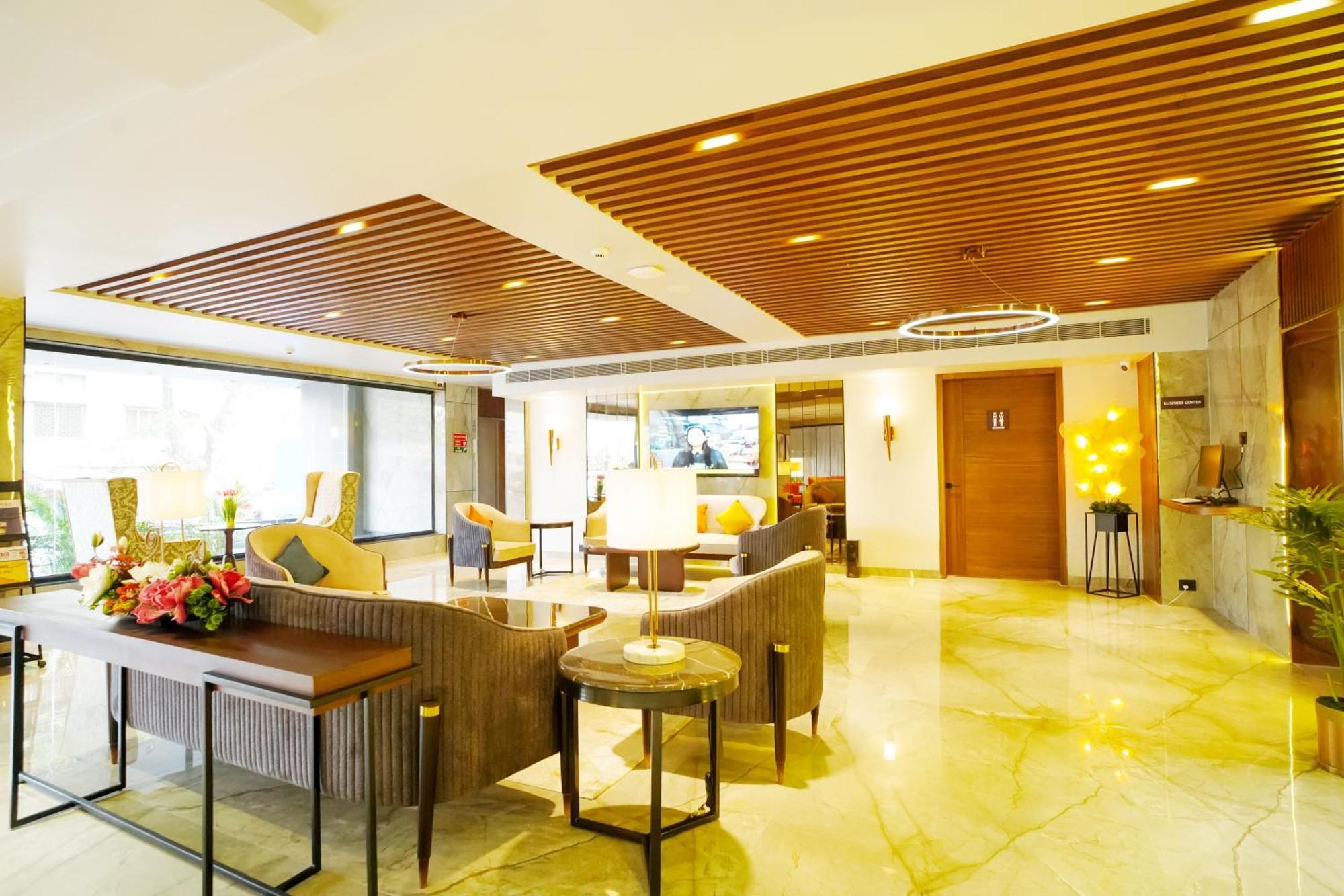 Ishaan Sarovar Portico دوغار المظهر الخارجي الصورة