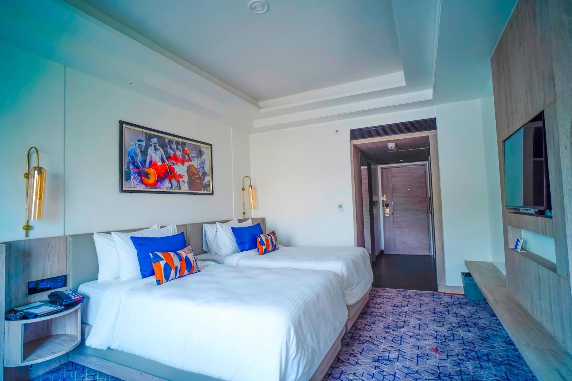Ishaan Sarovar Portico دوغار المظهر الخارجي الصورة
