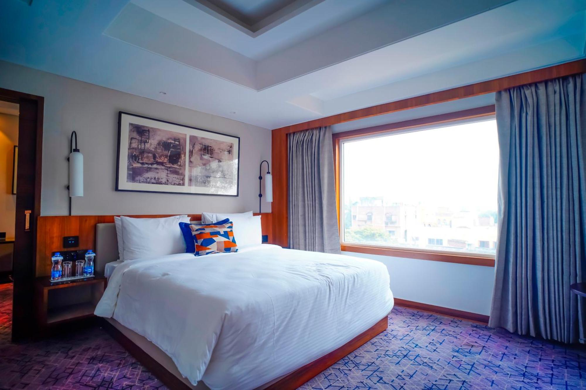 Ishaan Sarovar Portico دوغار المظهر الخارجي الصورة